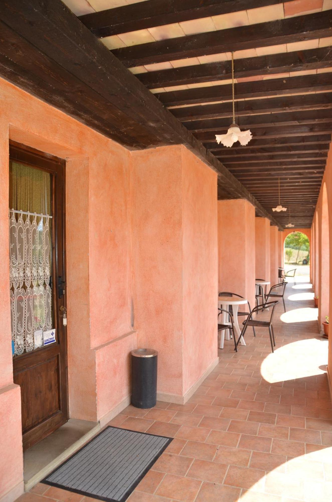 Agriturismo Masseria Castiglione Gallicchio Ngoại thất bức ảnh